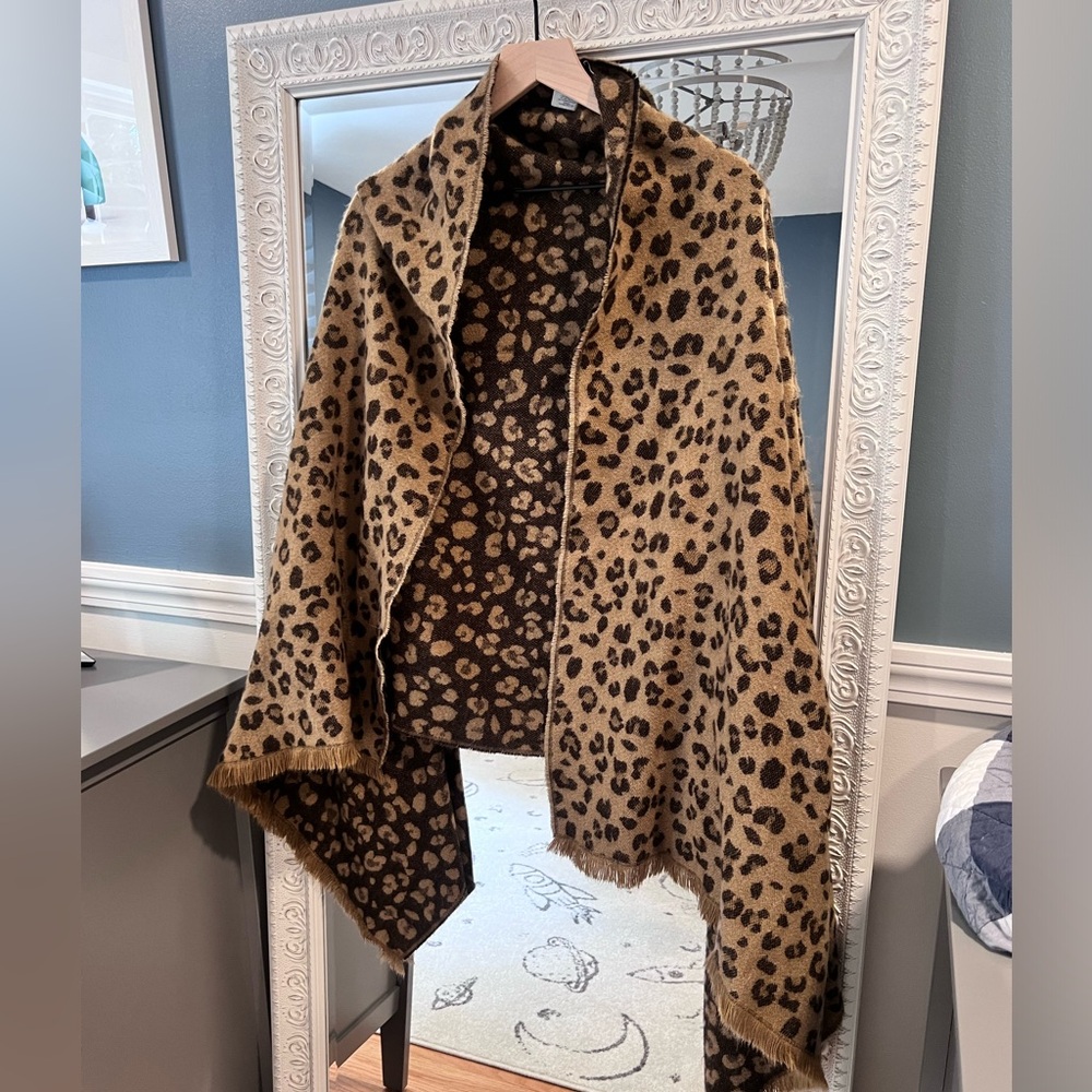 J Crew Leopard Shall